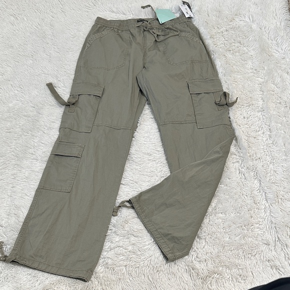 supplies Pants - 🏰 NWT Supplies Wide Leg Cargo Pants